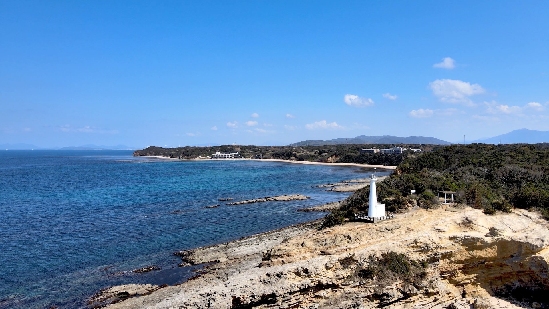 テクノロジーとデザインの融合を示す抽象背景